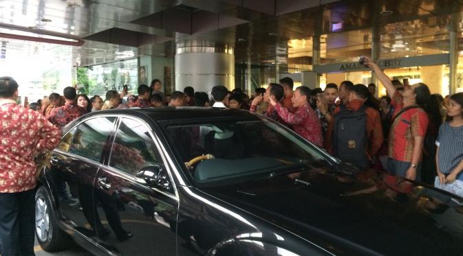 Jokowi hendak pulang meninggalkan Mall Grand Indonesia