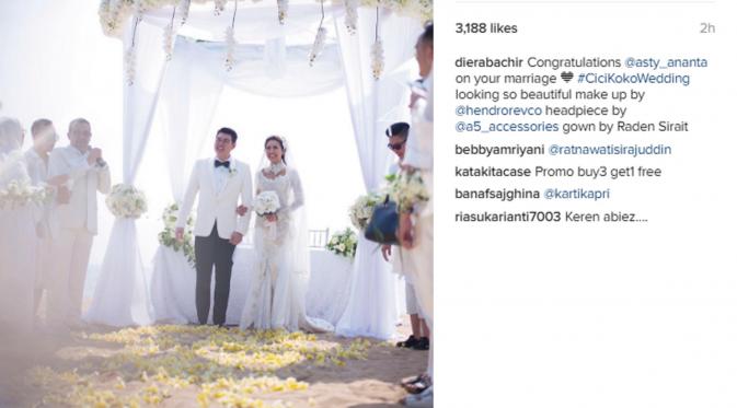 Asty Ananta secara mengejutkan melangsungkan pernikahan di Bali. Hal tersebut terungkap dari akun instagram Diera Bachir. (Instagram @dierabachir)