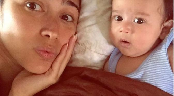 Alexandra Gottardo bersama sang putri, Eleanore (Instagram)