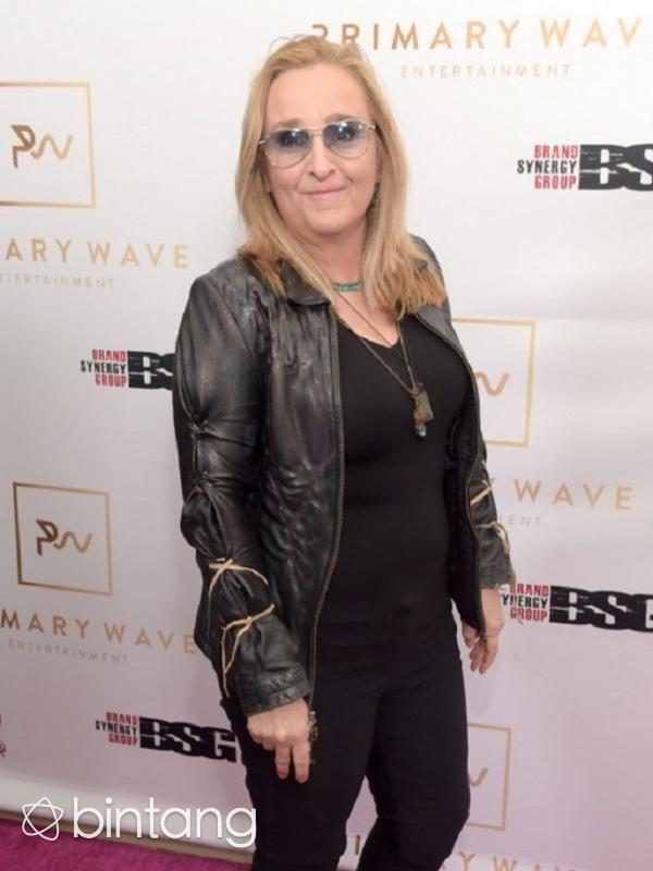 Melissa Etheridge merasa tuduhan kekerasan yang ditujukan pada Brad Pitt tak berdasar. (AFP/Bintang.ccom)