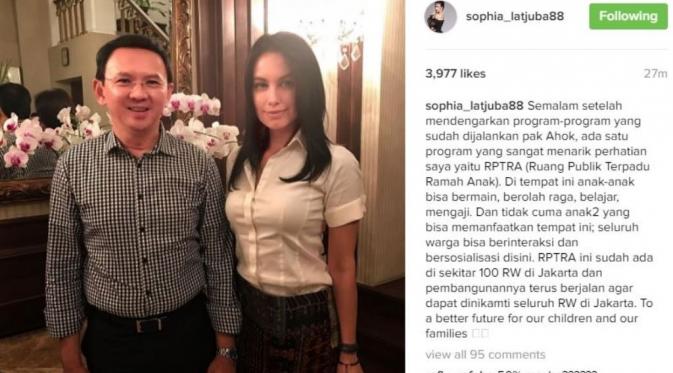 Sophia Latjuba jadi juru bicara tim pemenang Calon Gubernur DKI Jakarta, Ahok [foto: instagram]