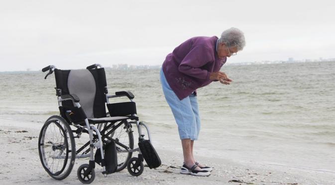 Kanker Tak Menyurutkan Niat Nenek Norma untuk Keliling Dunia. (Foto: Boredpanda.com)