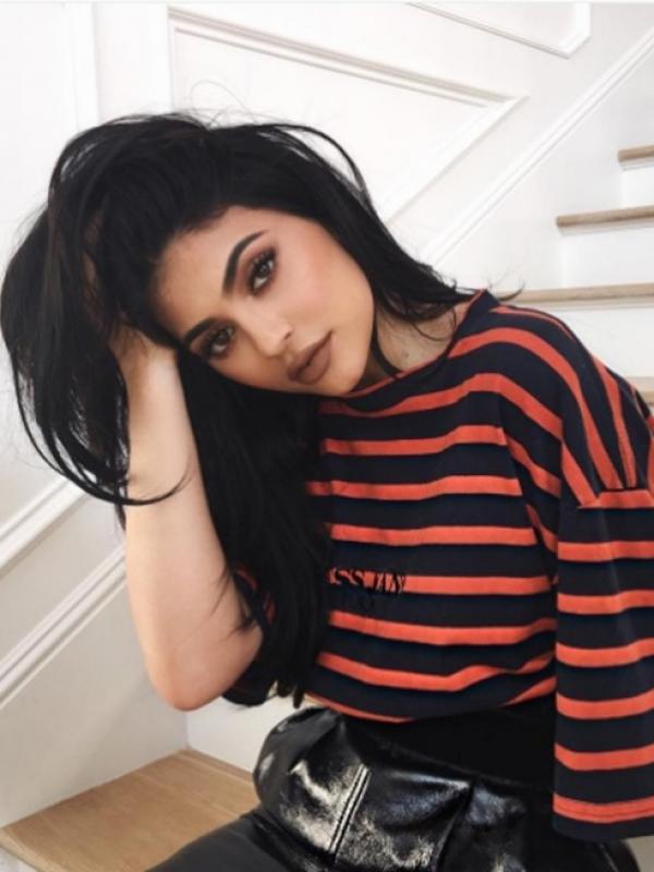 Kylie Jenner (Instagram @kyliejenner)