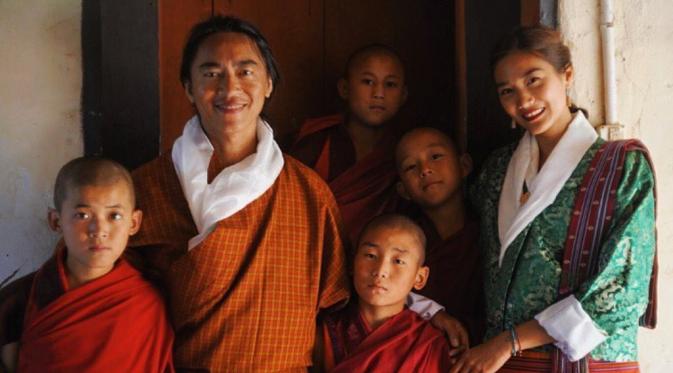 Dominique Diyose dan Ivan Handoyo menikah di Bhutan.
