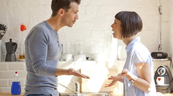 Pasangan yang sering debat hubungannya lebih sehat dibanding yang memendam kejengkelan. (Foto: usnews.com)