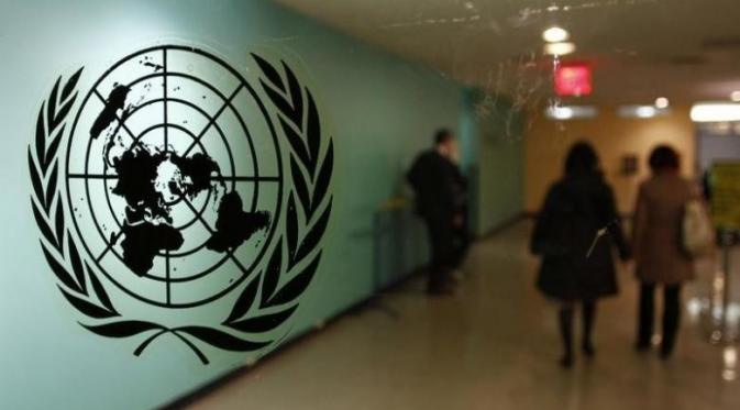 Lambang PBB di Pintu Masuk Gedung PBB (Reuters)