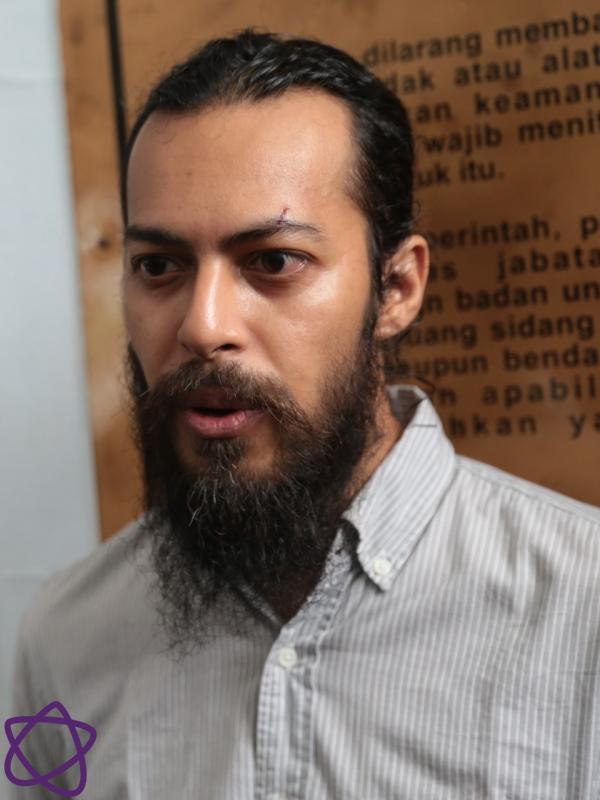 Alex Abbad saksi di persidangan Restu Sinaga (Adrian Putra/bintang.com)