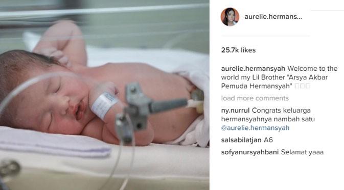 Anak kedua Anang Hermansyah dan Ashanty yang diberi nama Arsya Akbar Pemuda Hermansyah. (via instagram.com/aurelie.hermansyah)