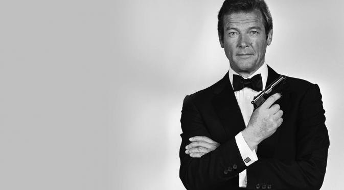 Sir Roger Moore memerankan James Bond sebanyak tujuh kali, dari tahun 1973 - 1985.