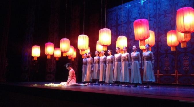 Raise of the Red Lantern merupakan pertunjukan teater yang menggabungkan seni balet dan kebudayaan China (/Nurul Basmalah).
