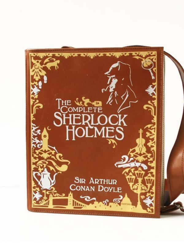 Sherlock Holmes. (Via: boredpanda.com)