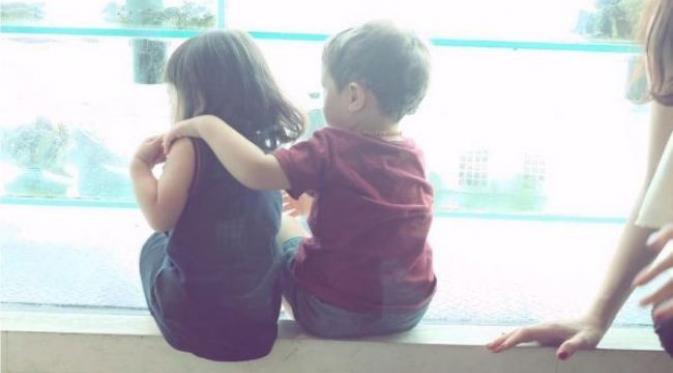 Putra Jessica Iskandar, El Barack Alexander dan Gempita Noura Marten, putri Gisel dan Gading Marten. (Instagram - @inijedar)