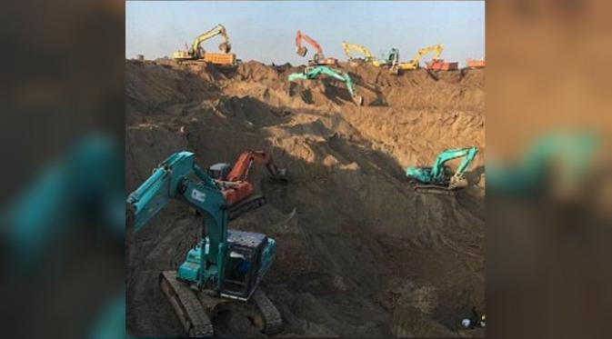 80 alat penggali digunkan untuk menyelamatkan Zhao (CCTV News)