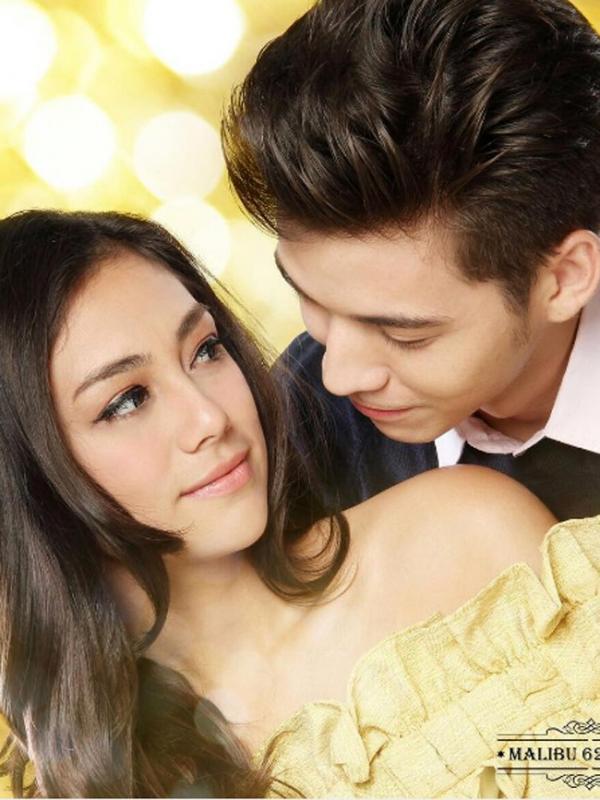 Seperti diketahui, hubungan Celine Evangelista bersama dengan ibu kandungnya, Vicentia Nurul tidak harmonis. Bahkan, saat akan dinikahi Stefan William hari ini, janda dua anak itu juga tidak memohon restu atau izin pada ibunya. (Instagram/malibu62studio)