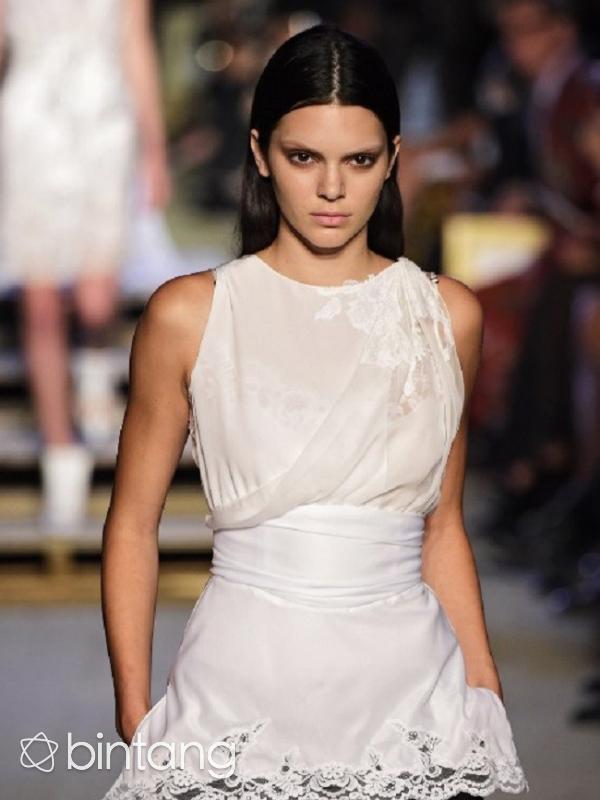 Kendall Jenner hapus akun Instagramnya. (AFP/Bintang.com)