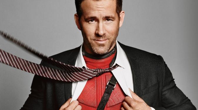 Ryan Reynolds terpilih sebagai Pria Tahun Ini versi majalah pria, GQ. (Sumber: GQ)