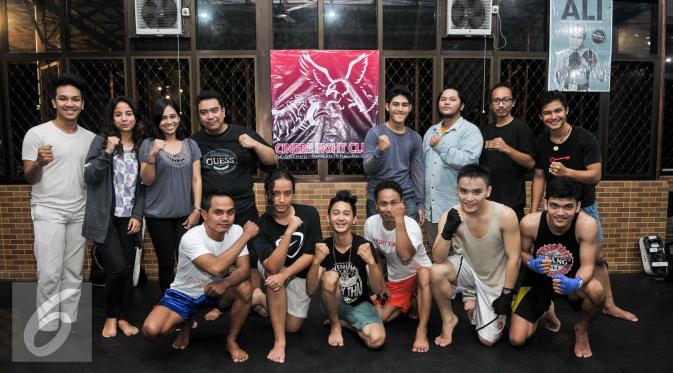 Inilah Wajah-wajah Mereka yang Merasakan Keseruan Latihan Muay Thai, Boxing, dan Ilmu Bela Diri Lainnya di Cinere Fight Club