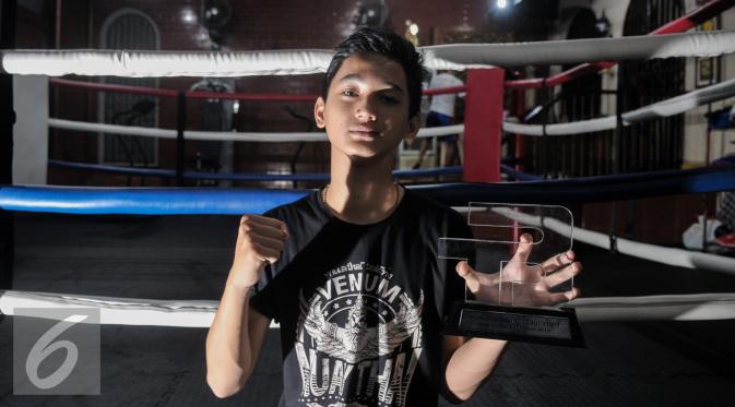 Semula, Isky Pengin Menggunakan Ilmu Bela Diri Muay Thai yang Dimiliki untuk Berantem. Namun, Niatan itu Urung Dilakukan Karena Tak Sepantasnya Seorang Petarung Sejati Memakai Ilmu yang Dimiliki untuk Hal-hal yang Tidak Perlu