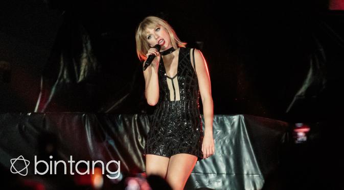 Eddie Redmayne bantah dirinya pernah pacari Taylor Swift. (AFP/Bintang.com)