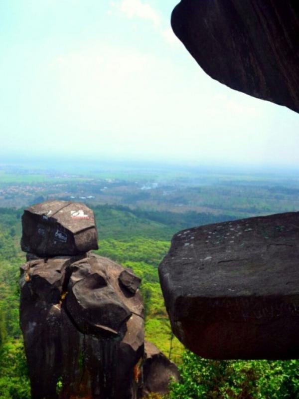 Bukit Batu Agung, Tegal. (infotegal.tumblr.com)