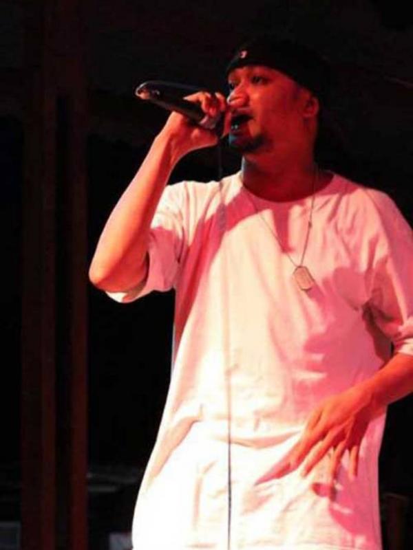 8 Ball, rapper kontroversial asal Indonesia (Foto: hiphopindo.net)
