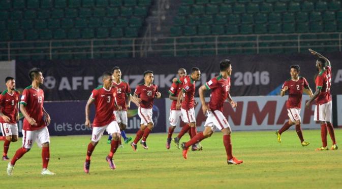 Timnas Indonesia takluk 2-4 dari Thailand dalam laga pembuka Grup A Piala AFF 2016. (affsuzukicup.com)