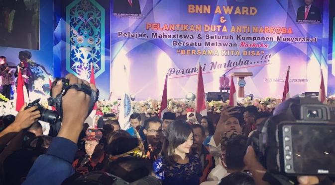 Marshanda diangkat sebagai Duta Anti Narkoba Provinsi Kalimantan Timur.