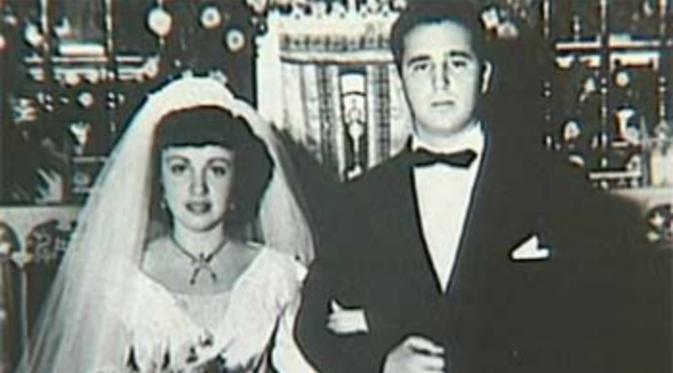 Mirta Diaz-Balart dan Fidel Castro saat menikah pada 1948 (Alchetron)
