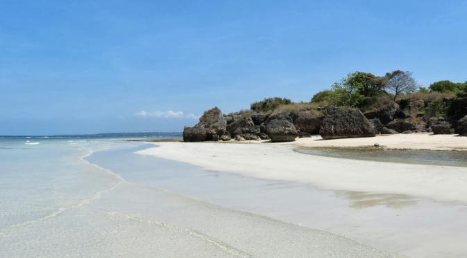 Pulau Gili Genting, Madura. (amateurradiodx.com)
