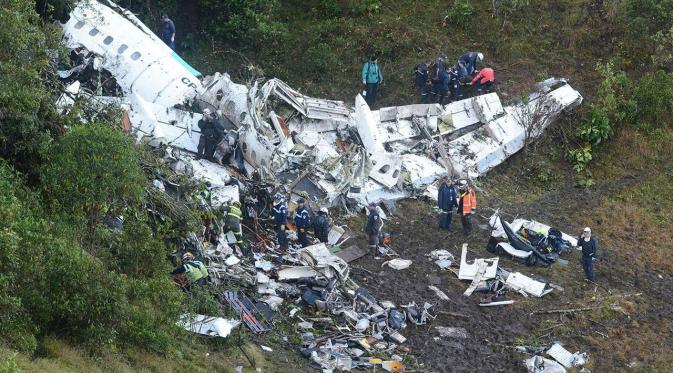 Sebelum jatuh dan menewaskan puluhan tim sepak bola Chapecoense, pesawat Avro RJ85 sempat ditumpangi oleh Messi dan tim Argentina lainnya. (Foto: cdn.abclocal.go.com)