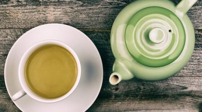 Tenyata, minum teh hijau setiap hari secara rutin bisa membuat Anda mendapatkan beberapa manfaat positif, penasaran?