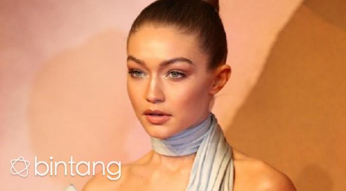 Gigi Hadid merasa canggung atas drama yang terjadi diantara Hailey Baldwin dan Taylor Swift. (AFP/Bintang.com)