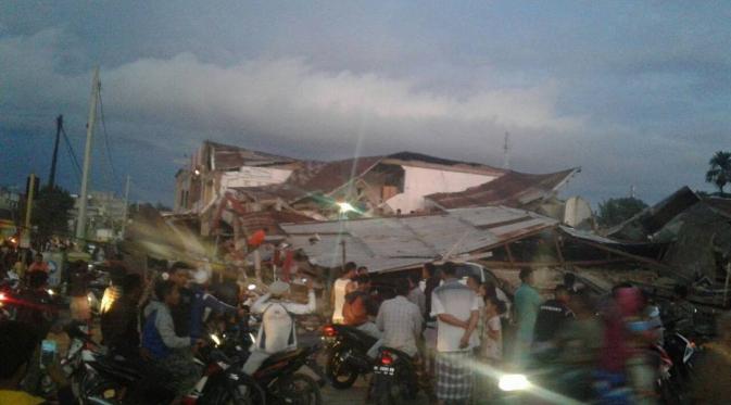 Gempa Aceh yang terjadi pagi ini membuat sebagian besar kegiatan sekolah terhenti. (Via: instagram.com/kabaraceh)