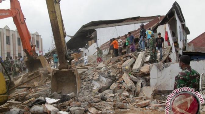 Gempa Aceh. (Via: antaranews.com)