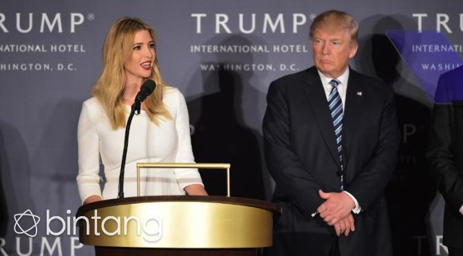 Donald Trump bersama putrinya Ivanka Trump. (AFP/Bintang.com)