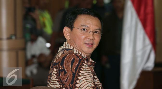 Foto-foto sidang perdana ahok. (Pool/CNN Indonesia/Safir Makki/Liputan6.com)