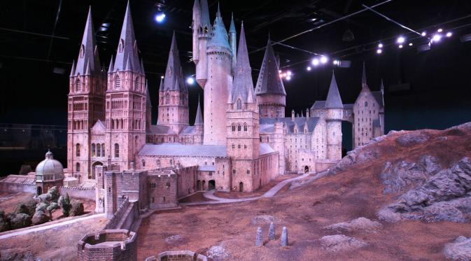 Sensasi Trip Harry Potter di The Warners Bross Studio London 