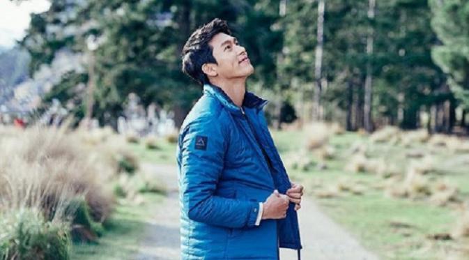 Hyun Bin berhasil memenangkan hati Kang Sora. (Instagram/reveramess_)