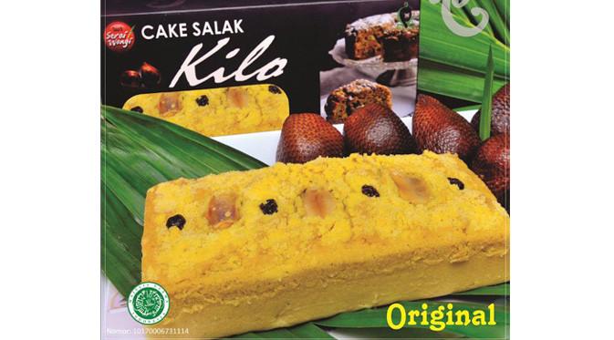 Pemenang kedua: Cake Salak Kilo kreasi Toko Cake Salak Kilo dari propinsi Kalimantan Timur.
