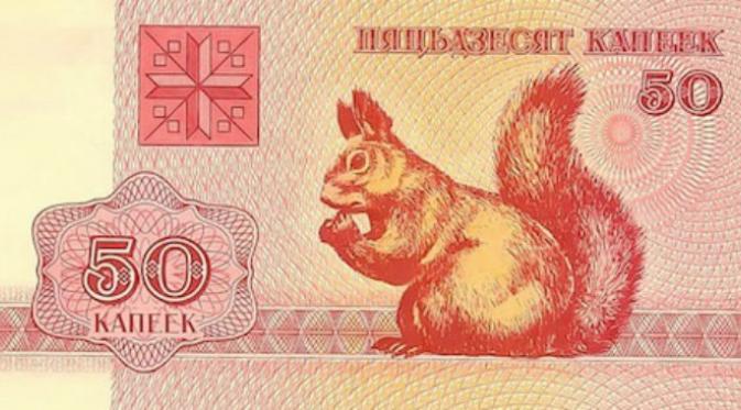 Beberapa negara lain juga memiliki lembaran mata uang yang menjadi karya indah dengan keamanan tinggi. Tapi tidak semuanya demikian. (Sumber National Bank of Republic of Belarus)