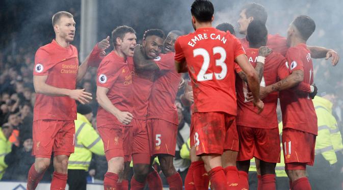  Pemain Liverpool siap menghadapi Stoke Cyti. (AFP/Oli Scarf)