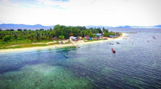 Banyak aktivitas wisata yang bisa dilakukan di Kepulauan Sombori, salah satunya adalah snorkeling. Foto: Andi Jatmiko/ Liputan6.com