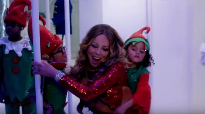 Mariah Carey bersama dua anak kembarnya,  Moroccan dan Monroe