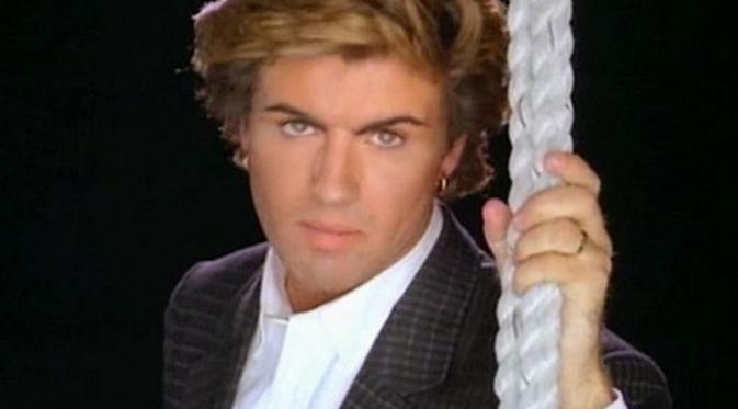 George Michael dalam videoklip Careless Whisper.