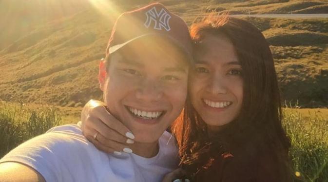 Acha Septriasa dan Vicky Kharisma tengah berlibur di Selandia Baru. (Instagram)