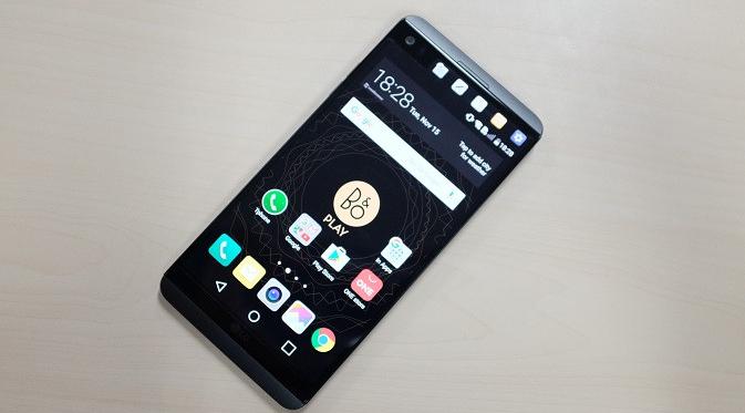 Tampilan depan smartphone terbaru LG, LG V20 (liputan6.com/Iskandar)