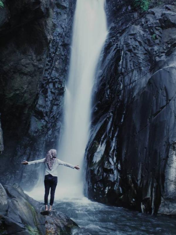 Air Terjun Curup Tujuh, Lampung. (sherlymaylinda/Instagram)