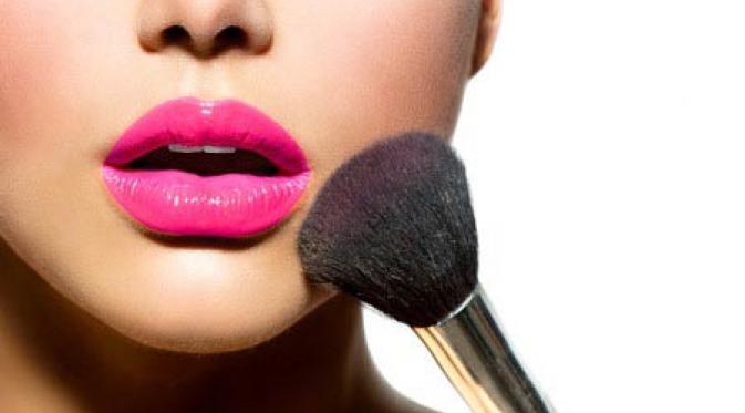 Bersahabat dengan Make-up