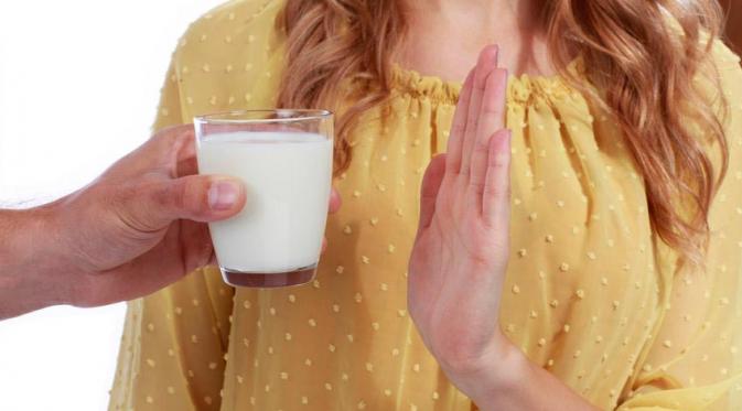 Tidak Suka Minum Susu? Waspada Osteoporosis!