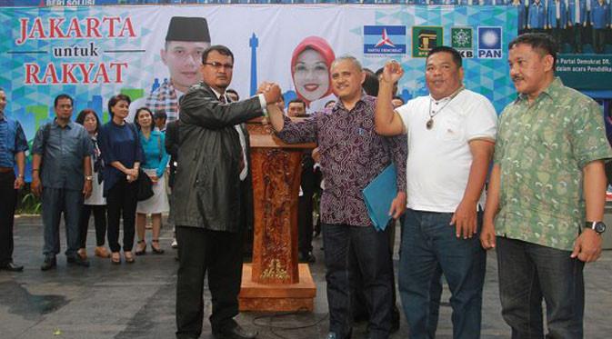 Tim Advokasi Rakyat mendukung pasangan Agus-Sylviana.